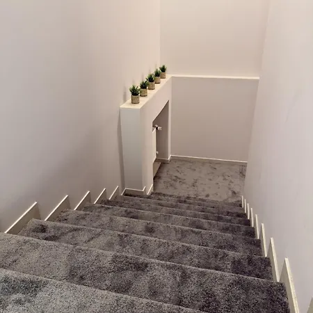 Διαμέρισμα Cozy Urban Escape
